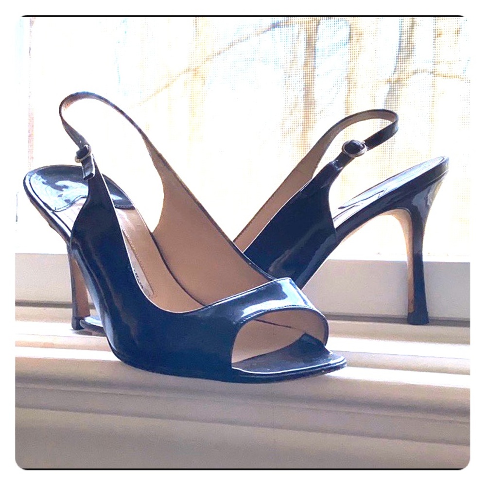 Manolo Blanik 36.5 Patent Leather Peep Toe Pumps